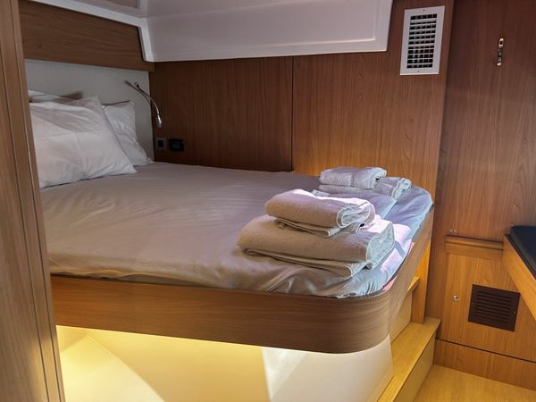 Bali Catspace | Vegas