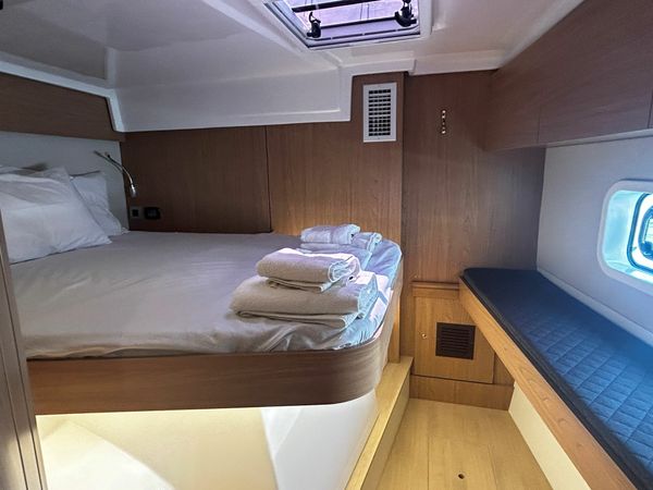 Bali Catspace | Vegas