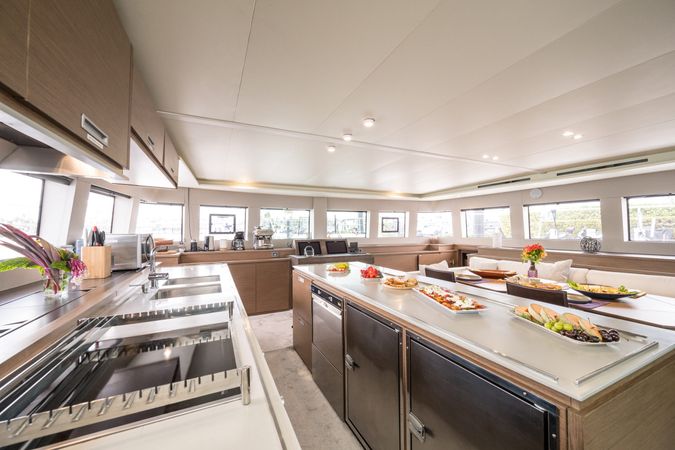 Lagoon Power 630 | Atlantia