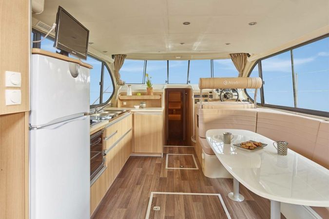 Nicols Sixto + | Avignonet