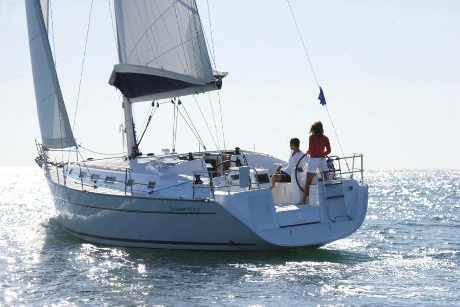 Beneteau Cyclades 43.4 | Scilla