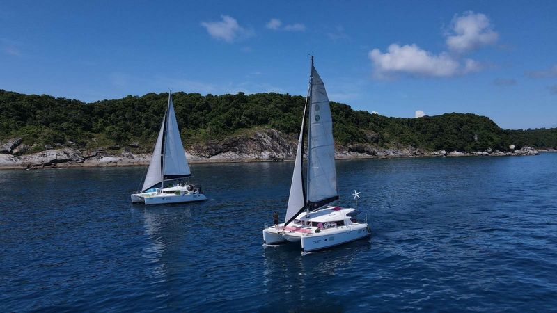 Lagoon 421 | Peaches