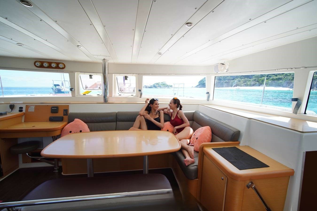 Lagoon 421 | Peaches