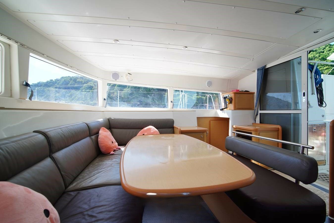 Lagoon 421 | Peaches