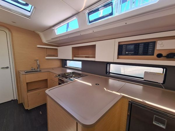 Dufour 44 | Funk