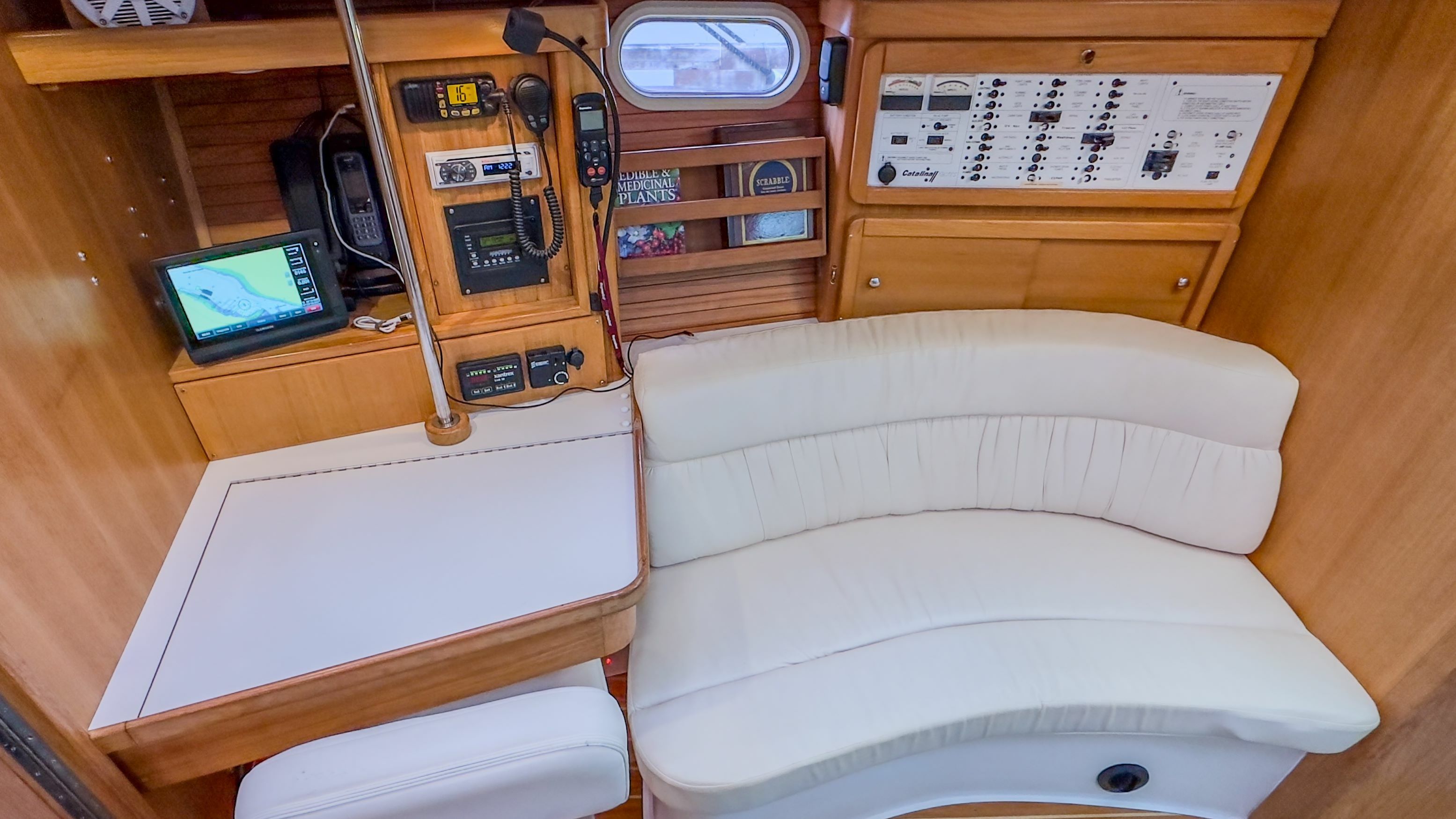 Catalina 42 | Venture