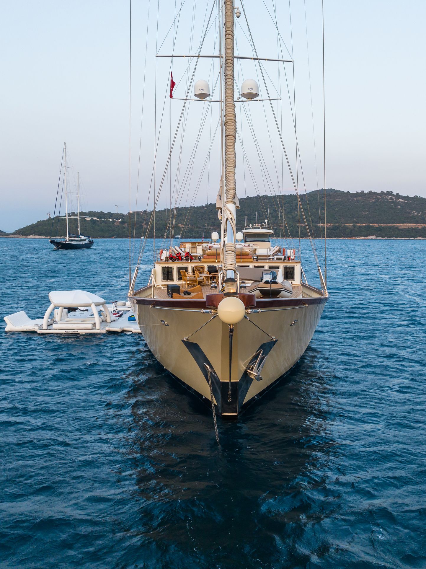 Aegean Yacht 183 | Yazz