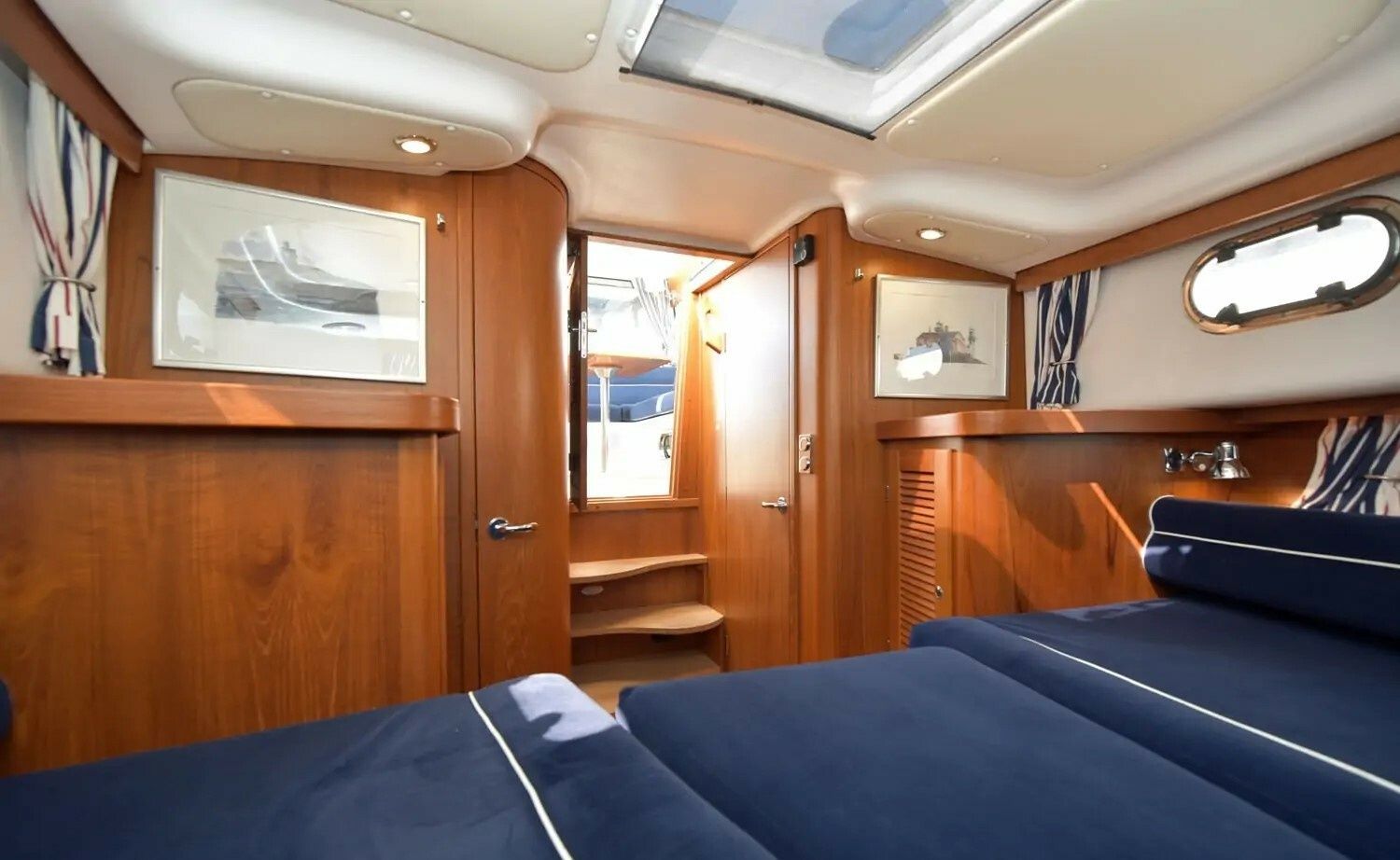 Nimbus 350 | Schicker Max