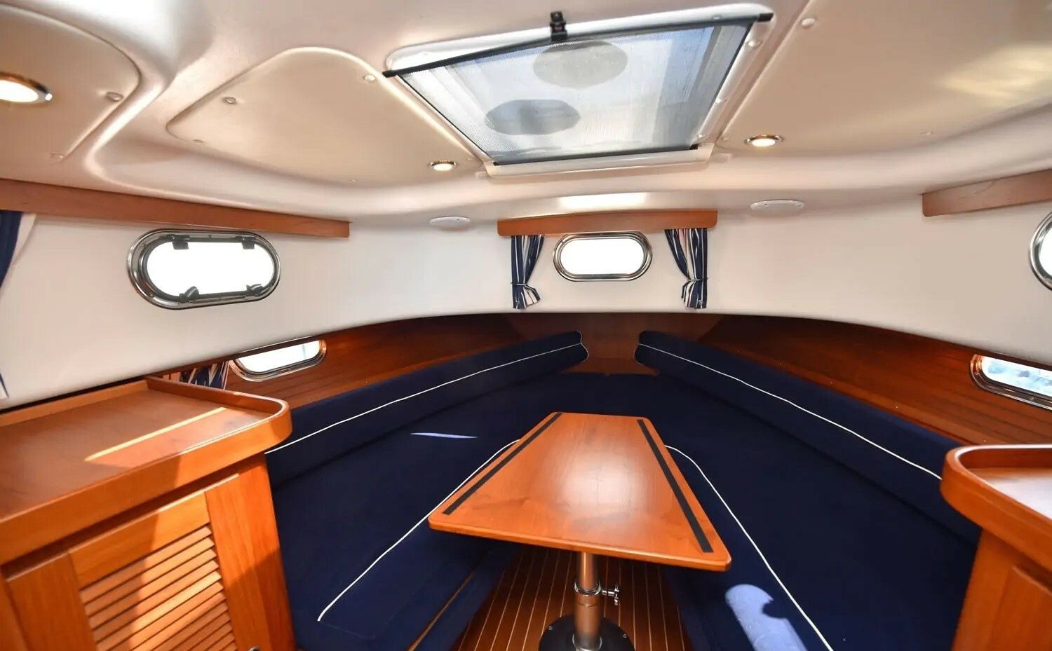 Nimbus 350 | Schicker Max