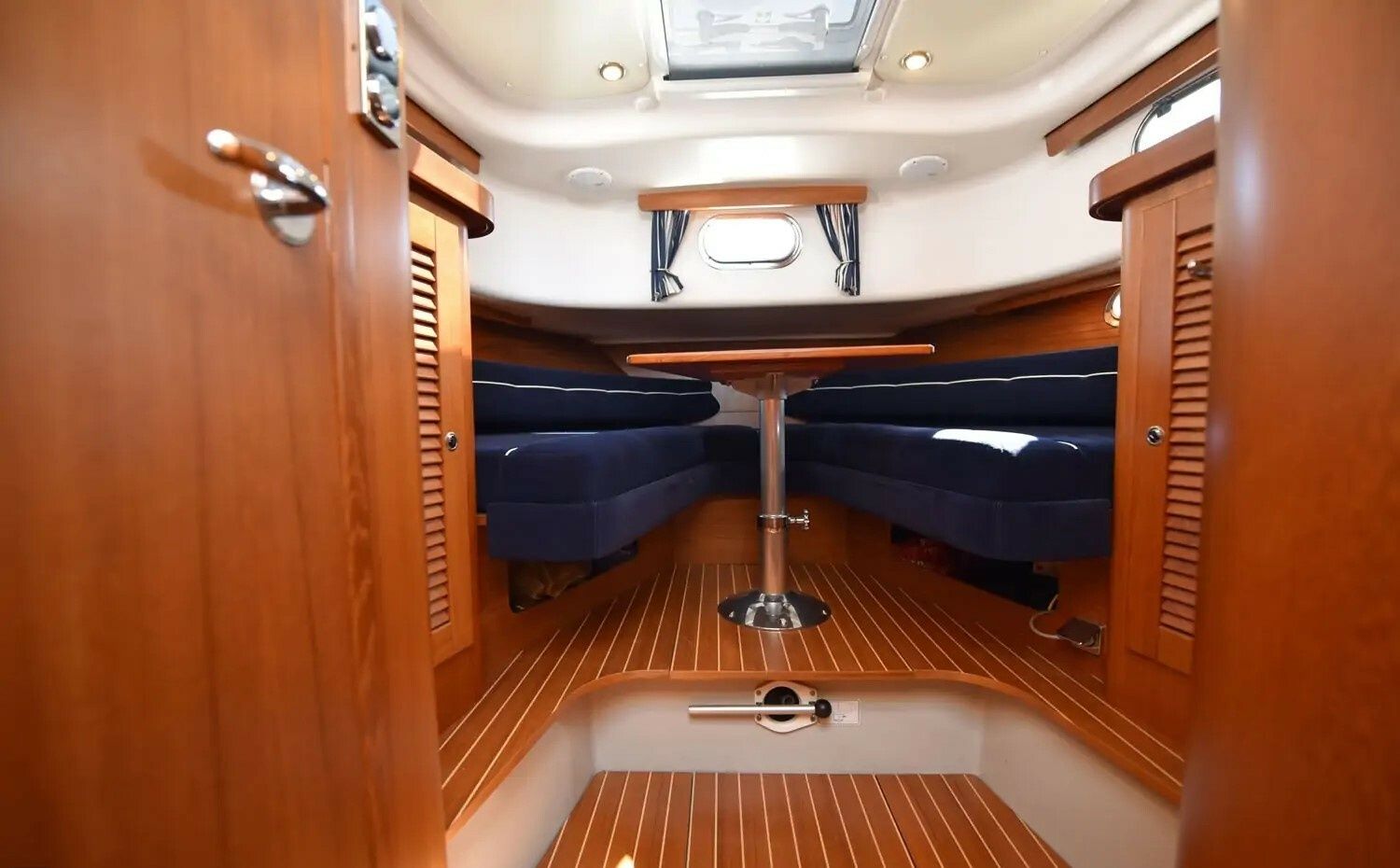 Nimbus 350 | Schicker Max