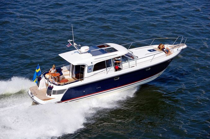 Nimbus 350 | Schicker Max