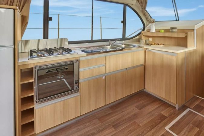 Nicols Sixto + | Marcorignan