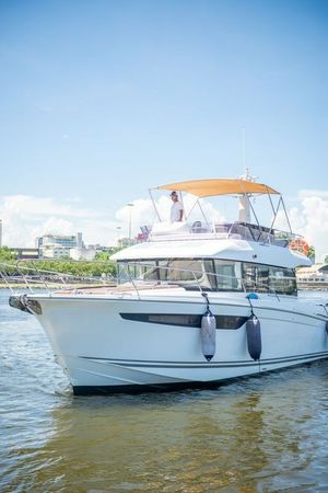 Jeanneau Velasco 43F | Joa