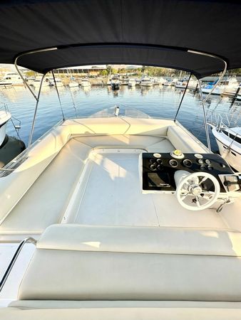 Intermarine 440 | Vetor Vegas 5