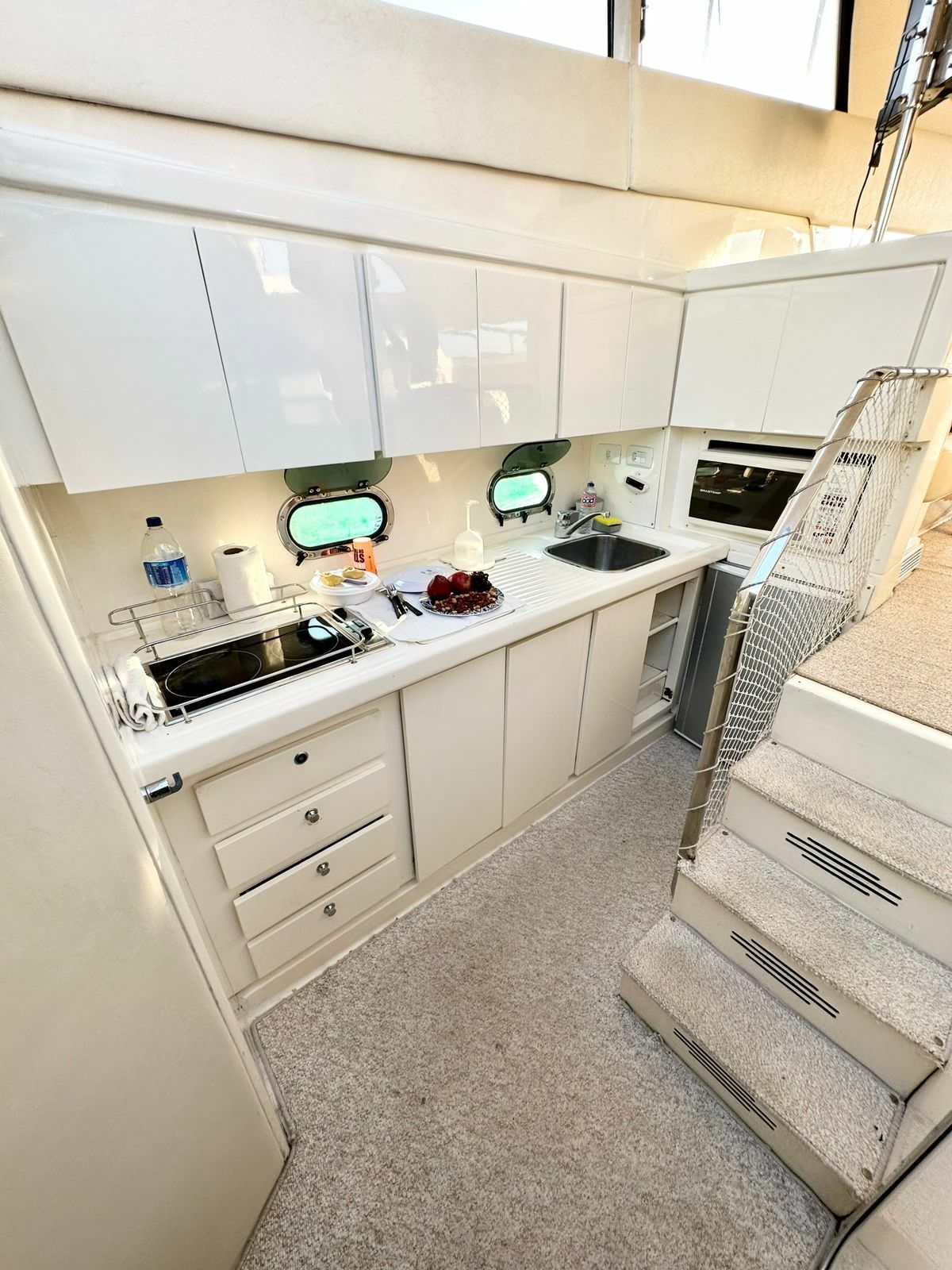 Intermarine 440 | Vetor Vegas 5