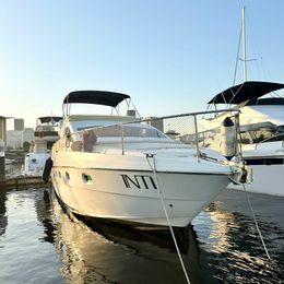 Intermarine 440 | Vetor Vegas 5