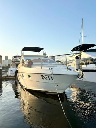 Intermarine 440 | Vetor Vegas 5