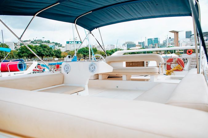 Intermarine 440 | Vetor Vegas 5