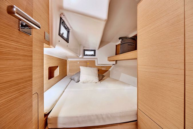 Elan E4 | Lirain Tres