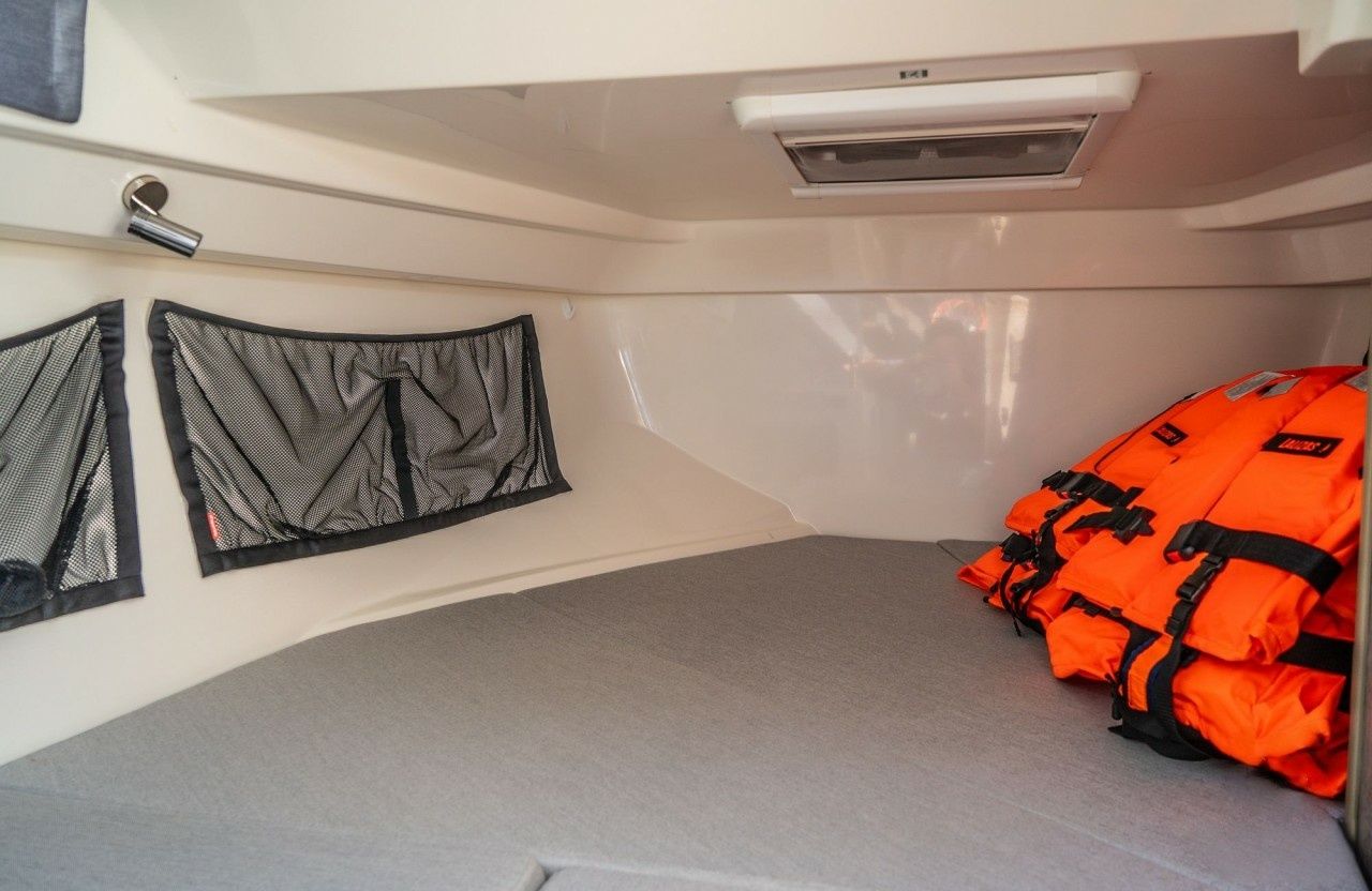 Quicksilver 675 | Zefirek