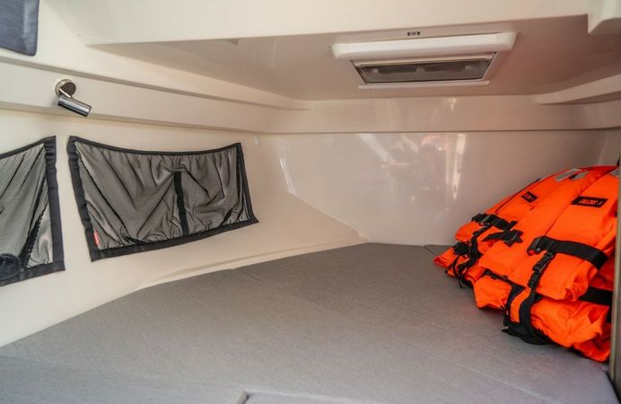 Quicksilver 675 | Zefirek