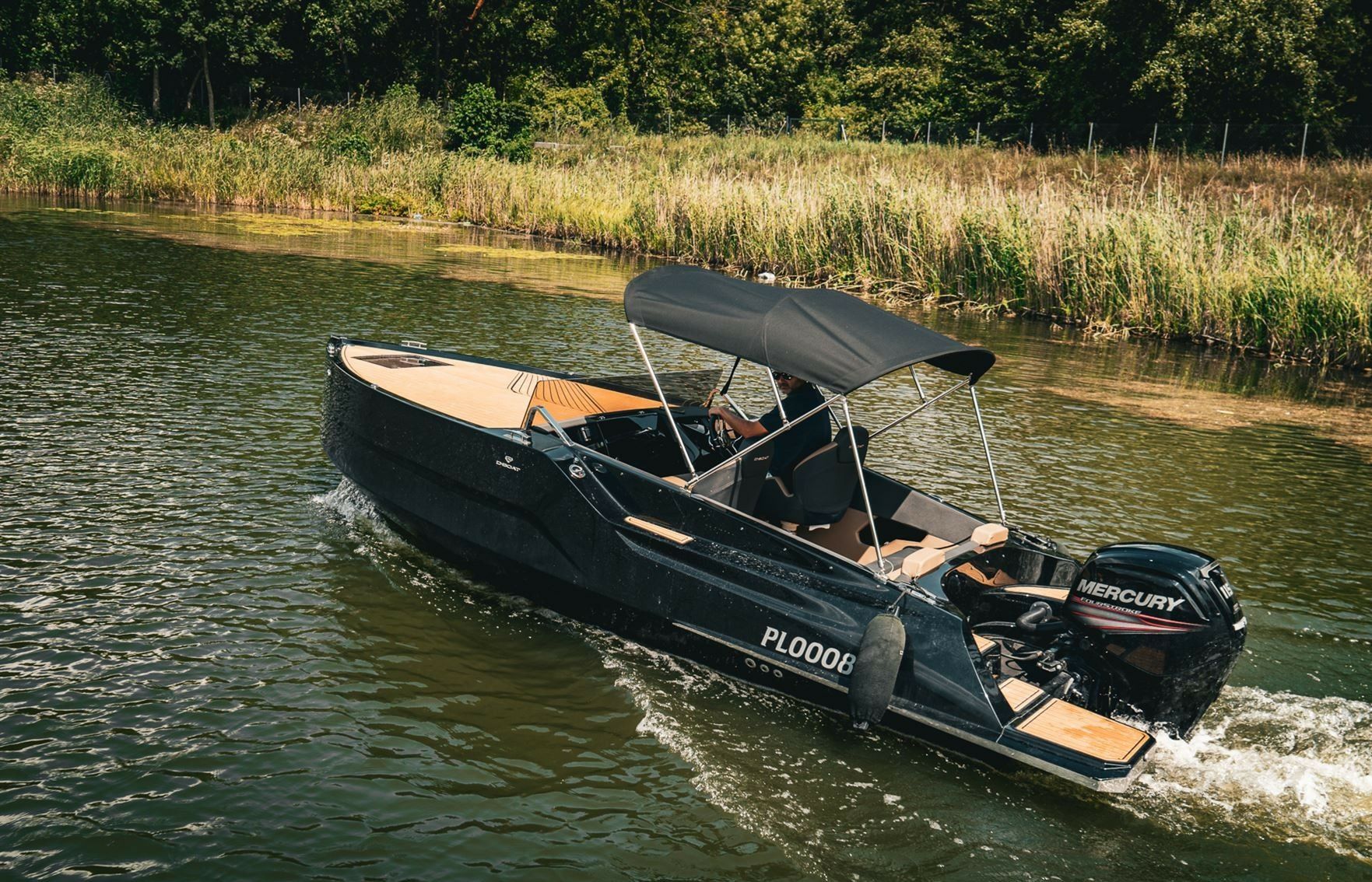 D-Boat Diamond 550 | 22