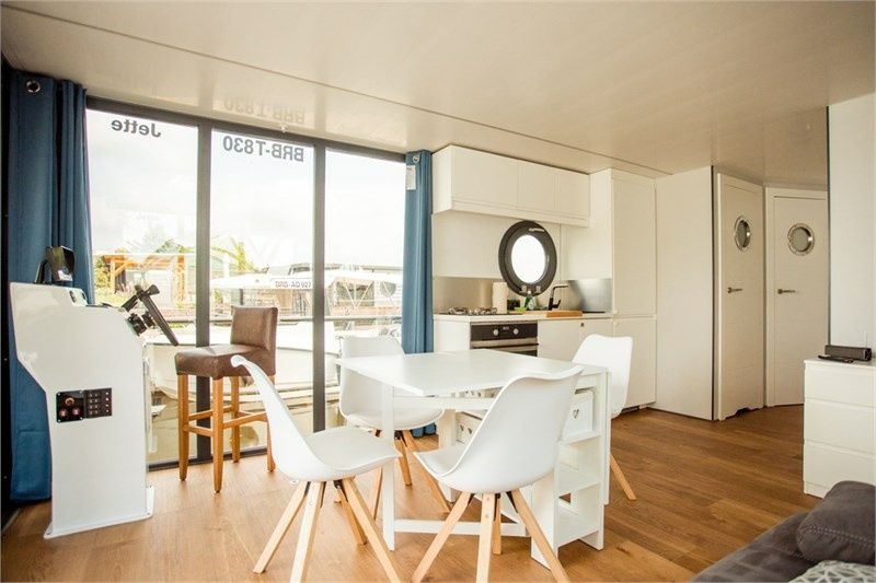 La Mare Apart LL | Jette