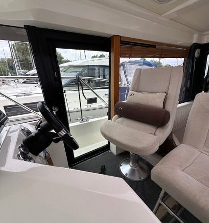 Delphia Escape 1150V | Sascia