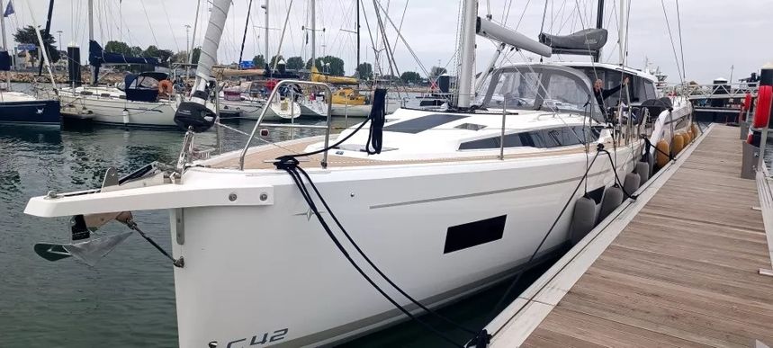 Bavaria C42 | Galliarix