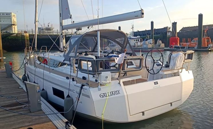 Bavaria C42 | Galliarix