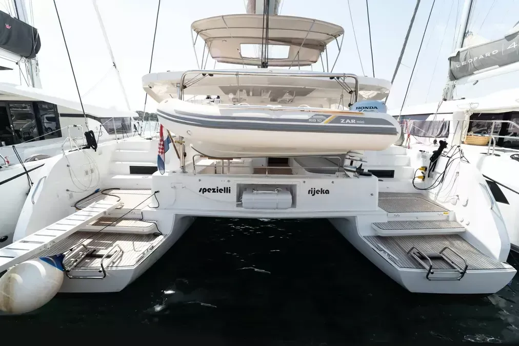 Lagoon 46 | Spezielli