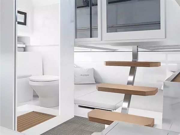 De Antonio D32 | Katarina