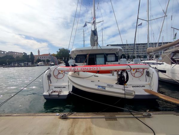 Excess 11 | Dioscuri