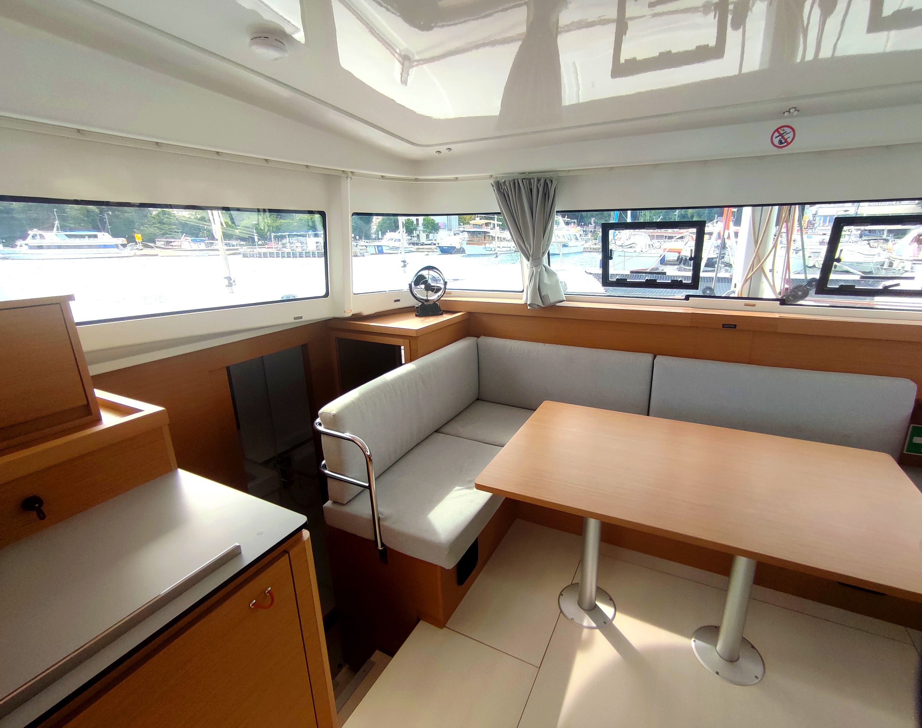 Excess 11 | Dioscuri