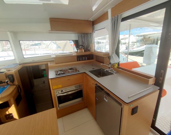 Excess 11 | Dioscuri