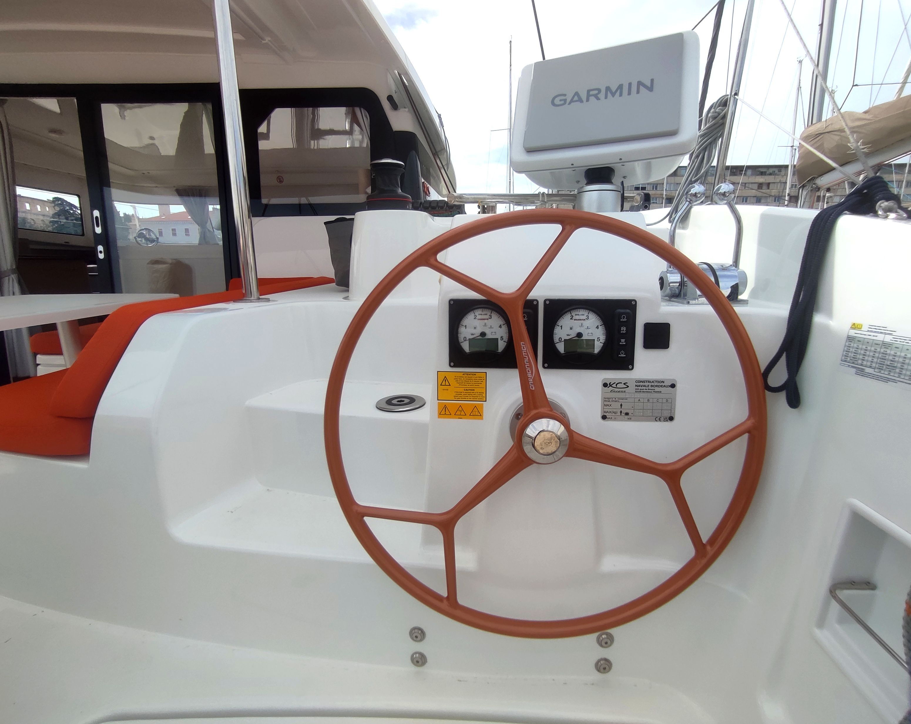 Excess 11 | Dioscuri