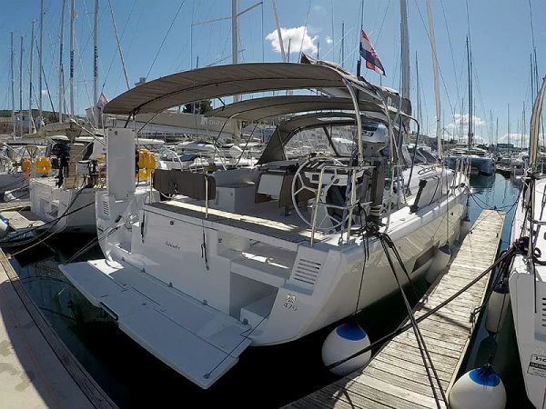 Dufour 470 | Adelante