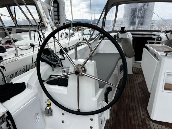 Beneteau Oceanis 37.1 | Avra