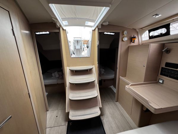 Beneteau Oceanis 37.1 | Avra