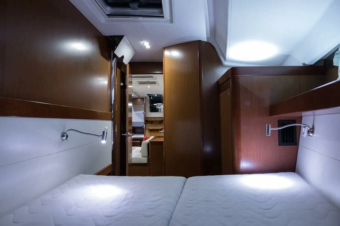 Beneteau Oceanis 50 Family | Vanessa M