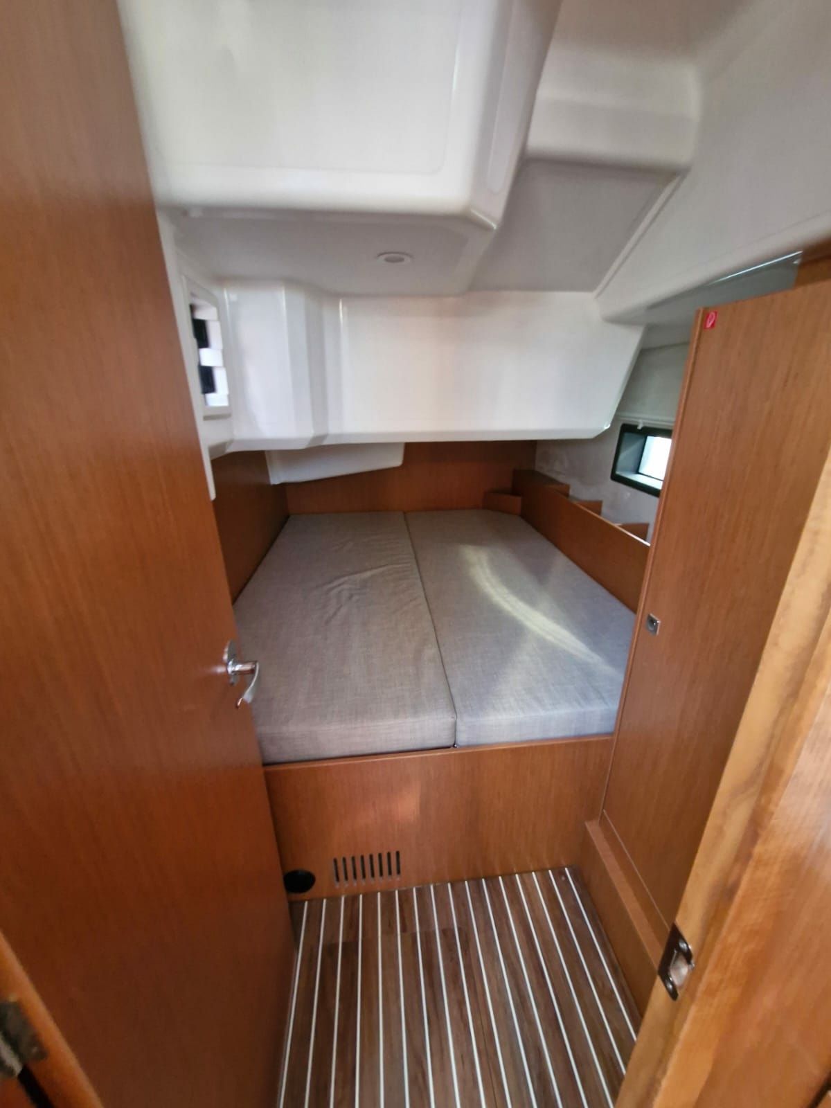 Bavaria C38 | Williams