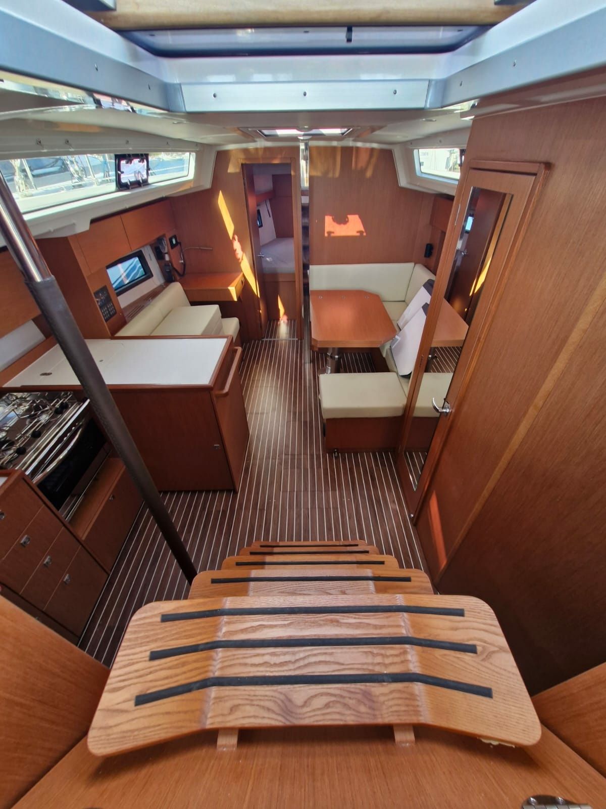 Bavaria C38 | Williams