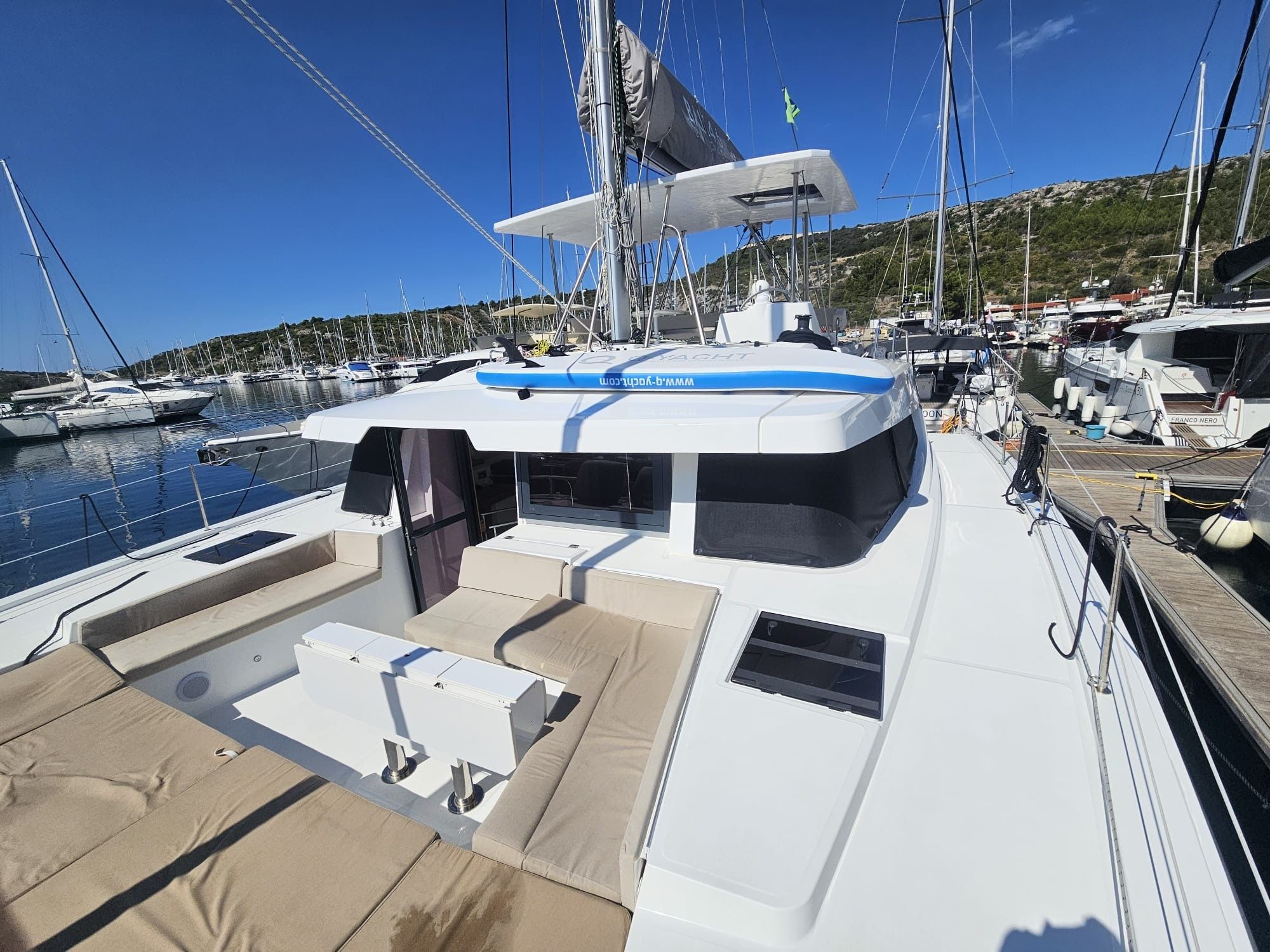 Bali 4.6 | Friendship
