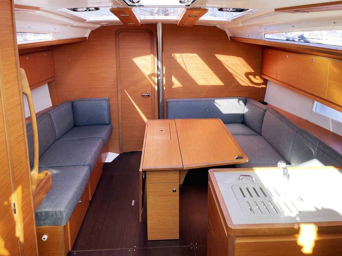 Dufour 390 | Gallivant