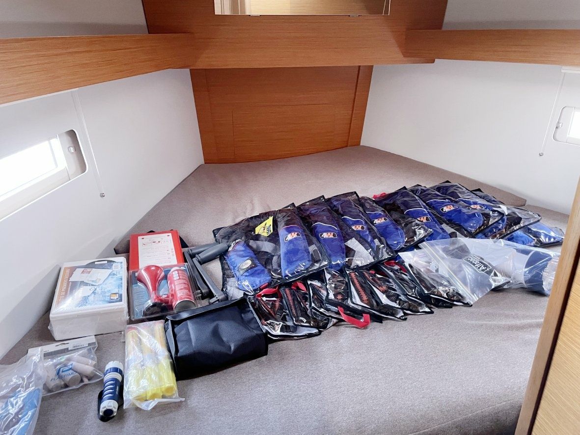 Dufour 390 | Gallivant