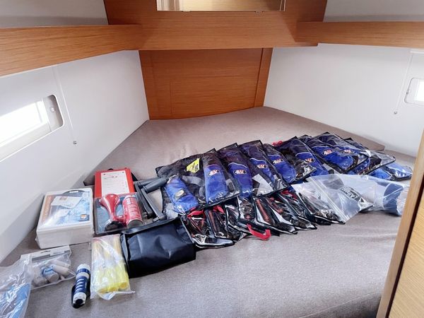 Dufour 390 | Gallivant