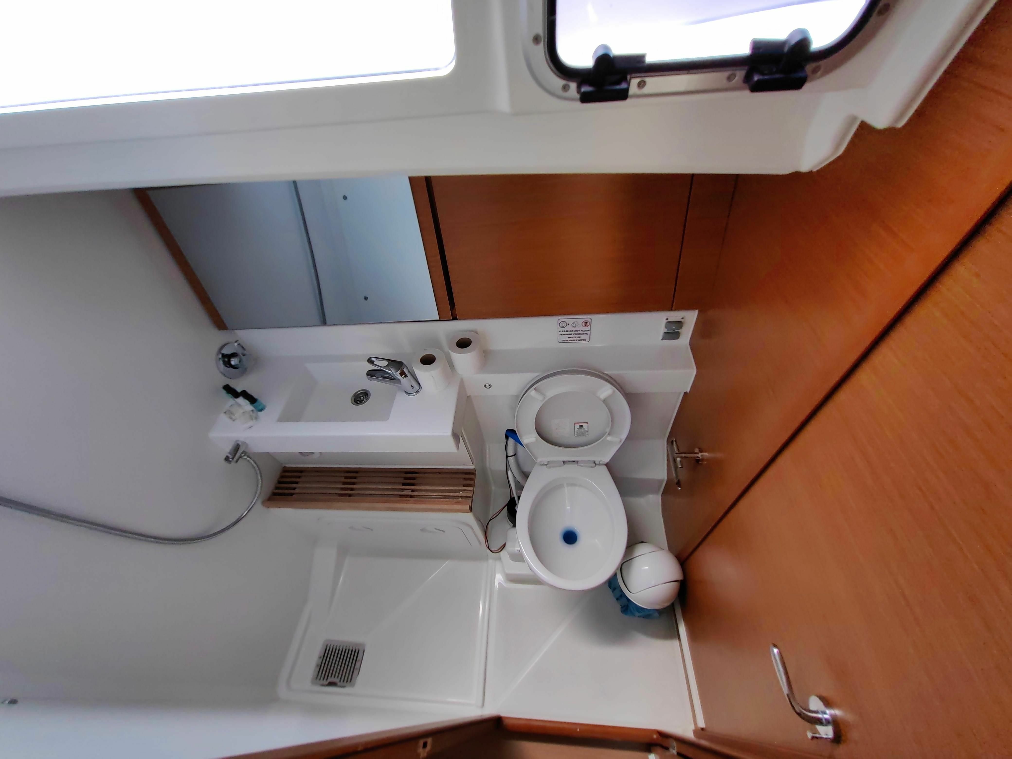 Jeanneau Sun Odyssey 440 | Milky Way