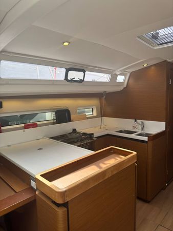 Jeanneau Sun Odyssey 440 | Milky Way