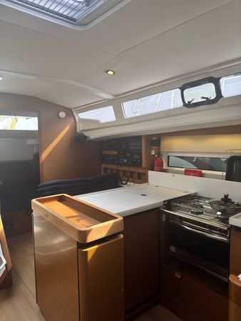 Jeanneau Sun Odyssey 440 | Milky Way