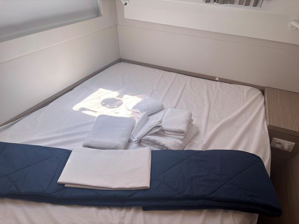 Lagoon 40 | Blue Horizon